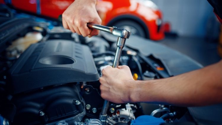 Minor vs. Major Car Service in Dubai: What’s the Difference and What Do You Need?